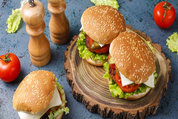 Arby’s Helal Mi?