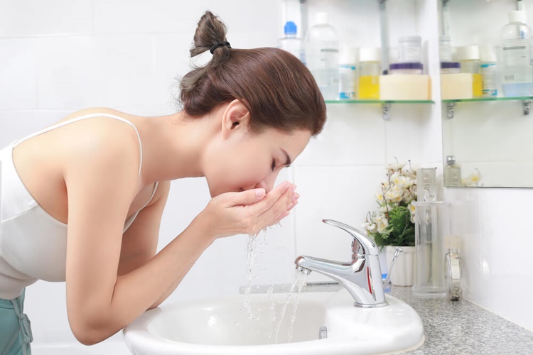 Argan Yağı Sürdükten Sonra Yıkanır Mı?