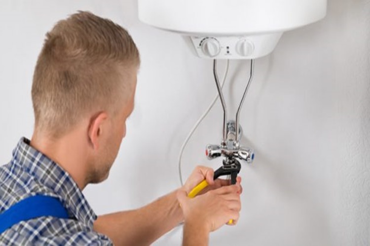 Ariston Termosifon Neden Su Damlatır?