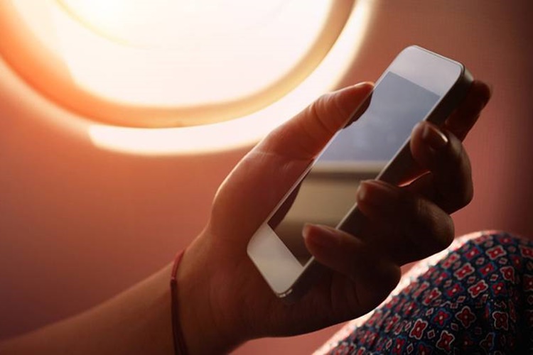 Askerde Cep Telefonu Kullanmak Yasak Mı?