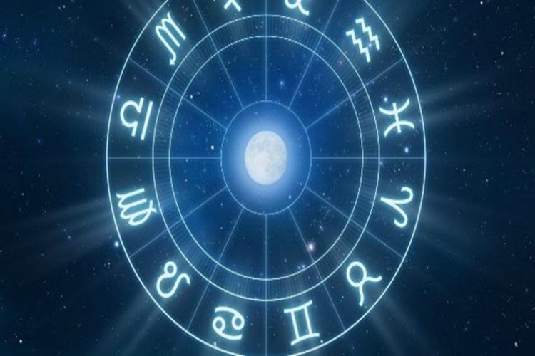 Astrolog Nedir?