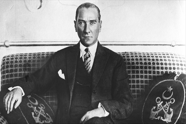 Atatürk Devrimleri Nelerdir? 