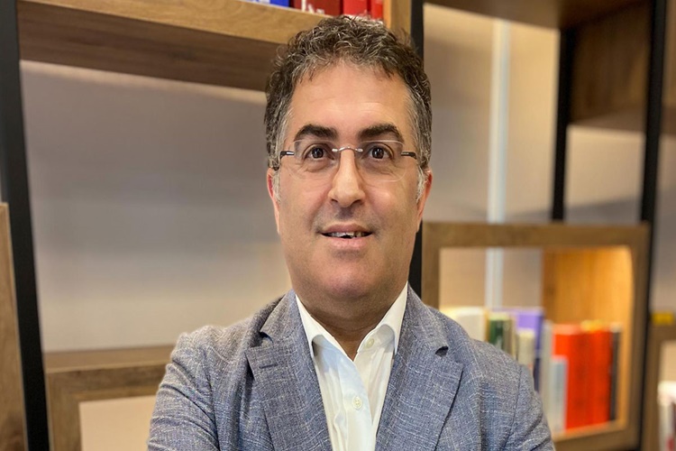 Ersan Şen Kimdir?