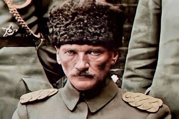 Atatürk'ün Yazdığı Kitaplar Nelerdir?