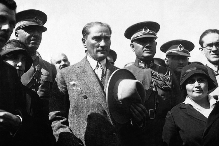 Atatürk Zamanında Açılan Fabrikalar Hangileridir?