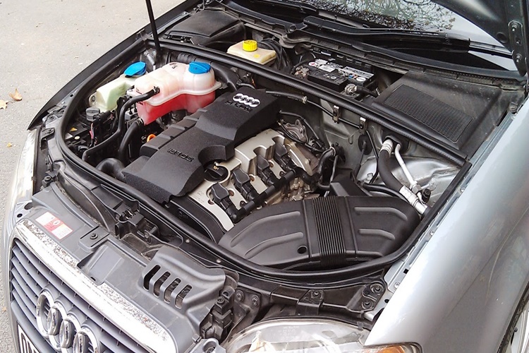 Audi A4 Benzinli Hangi Yağ Kullanılır?