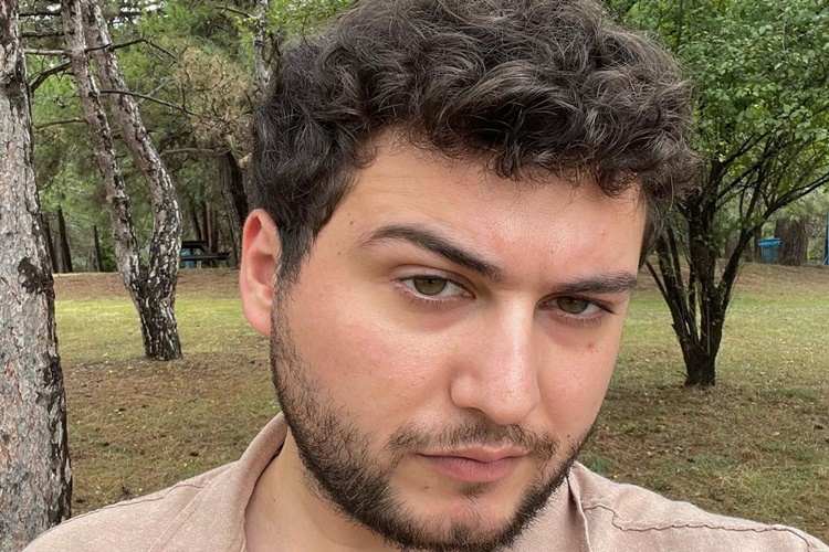 Avukat Ali Gül Kimdir?