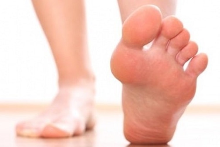 Ayak Terlemesi Sebebi Nedir?