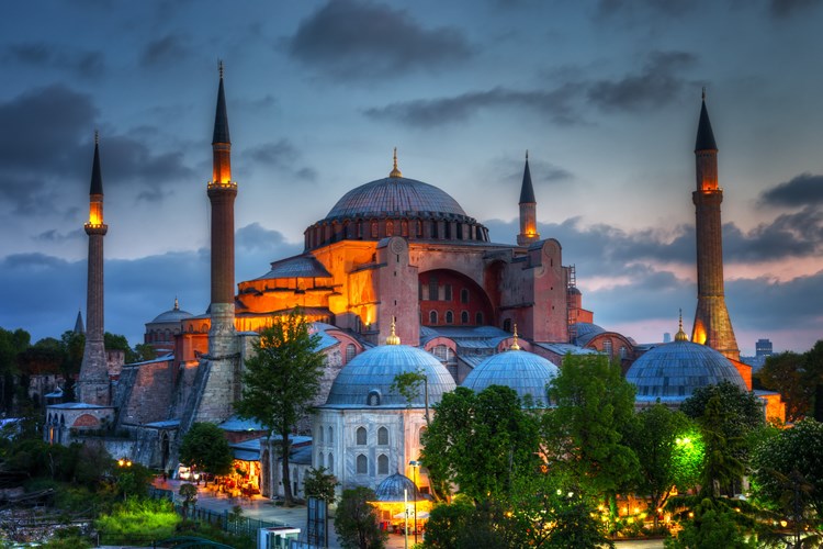 Ayasofya Hristiyanlar İçin Neden Önemli?