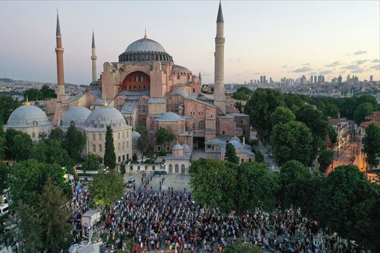 Ayasofya Ücretli Mi?