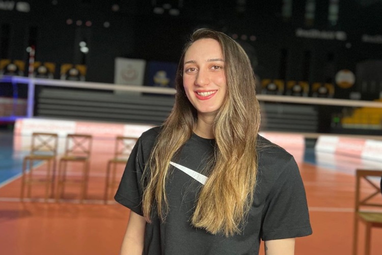 Ayça Aykaç Kaç Yaşında?