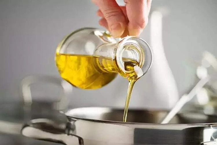 Ayçiçek Yağı Buzdolabına Konur Mu?