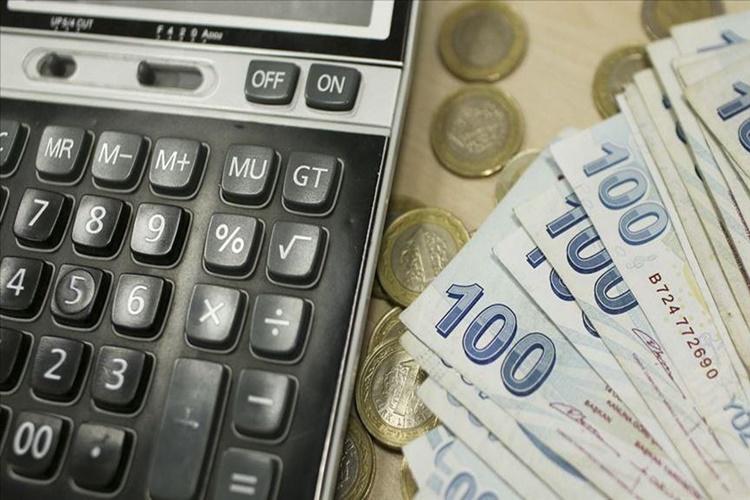 Aynı İş Yerinde 10 Yıl Çalışan Tazminat Alabilir Mi?