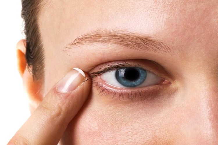 B12 Vitamini Fazlalığında Görülen Hastalıklar Nelerdir?