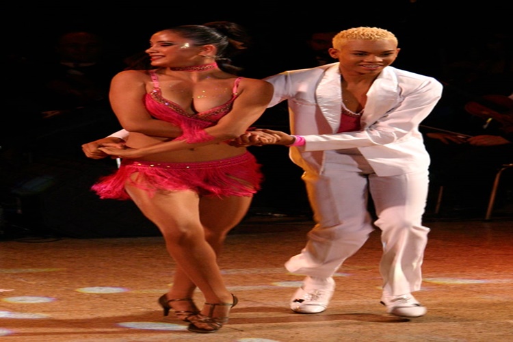 Bachata Nasıl Yapılır?