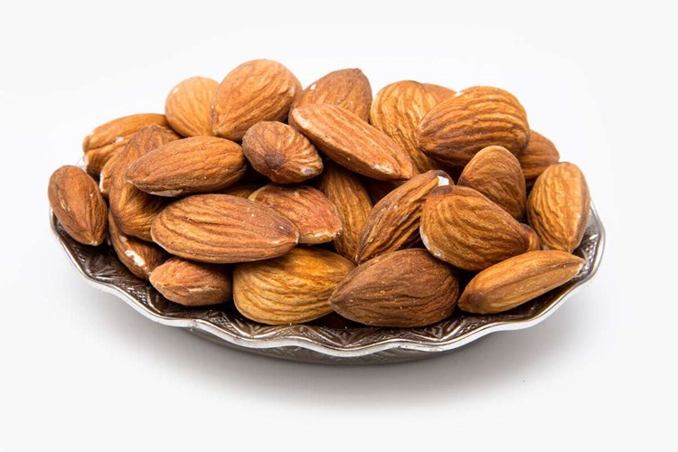 Badem Kan Şekerini Yükseltir Mi?