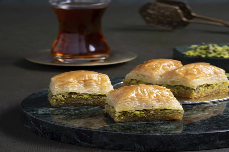 Baklava Bayatlar Mı?