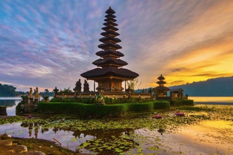 Bali Adası’na Nasıl Gidilir?