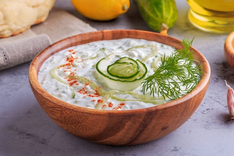Balıkla Cacık Yenir Mi?
