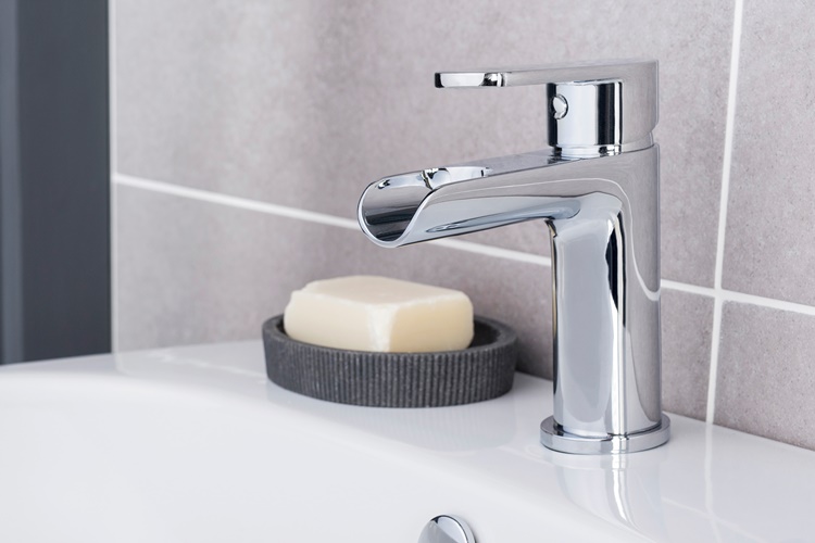 Banyo Bataryası Neden Su Damlatır?