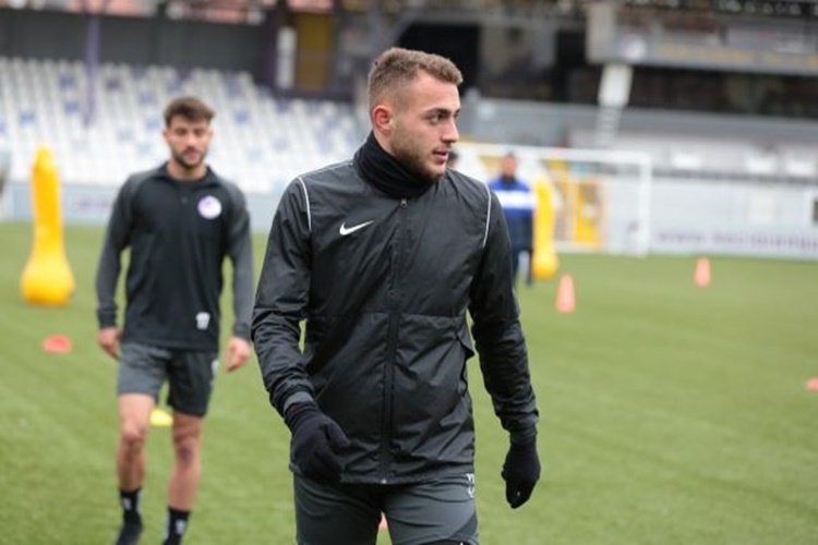 Barış Alper Yılmaz Ve İlkin Aydın Sevgili Mi?