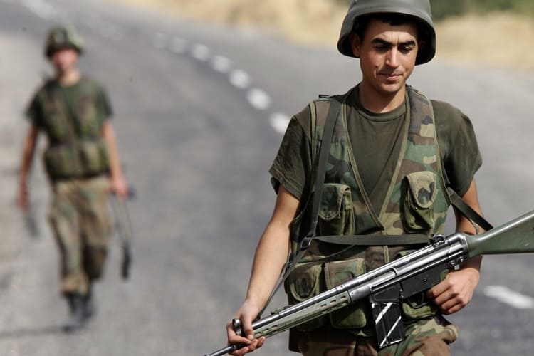 Basketbolcular Askere Gider Mi?