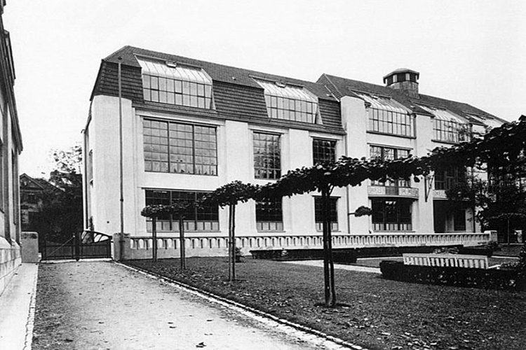 Bauhaus Ne Zaman Kuruldu? Güncel Oku