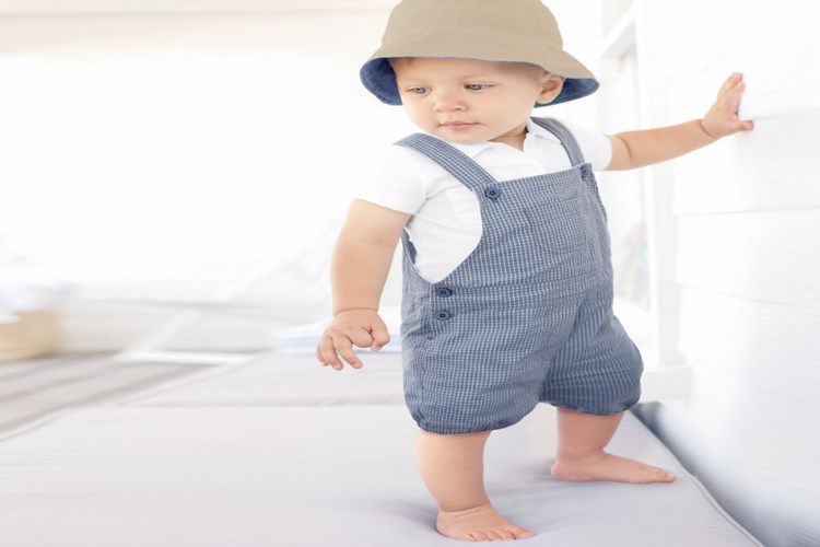 Bebek Kıyafeti Sarı Lekeler Nasıl Çıkar?