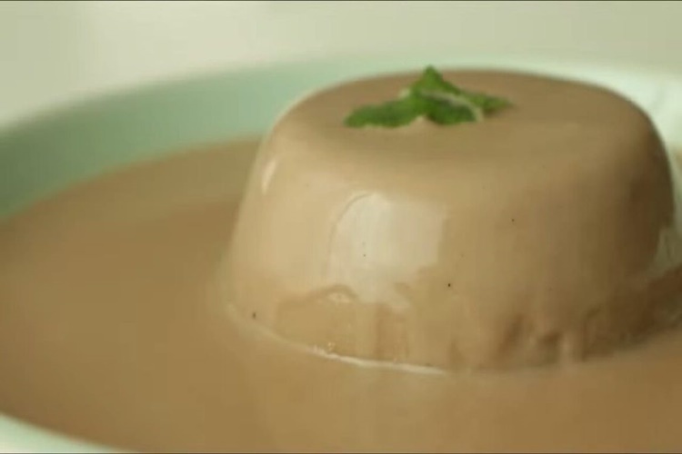Bebek Muhallebisi Dolapta Saklanır Mı?