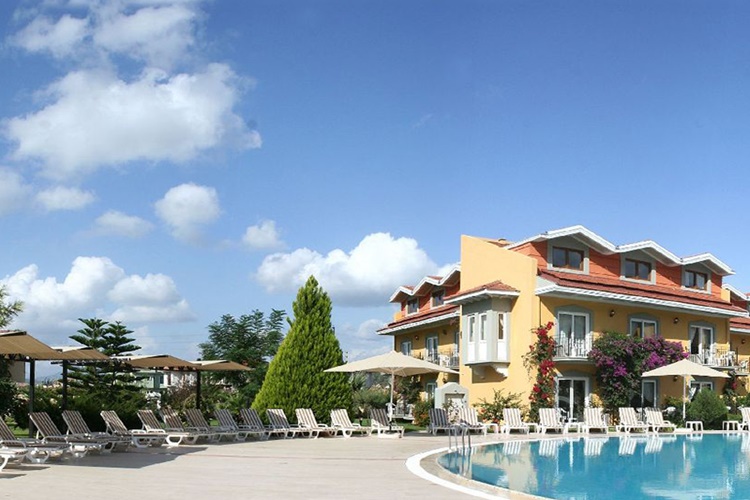 Bebek Otel Sahibi Kim?