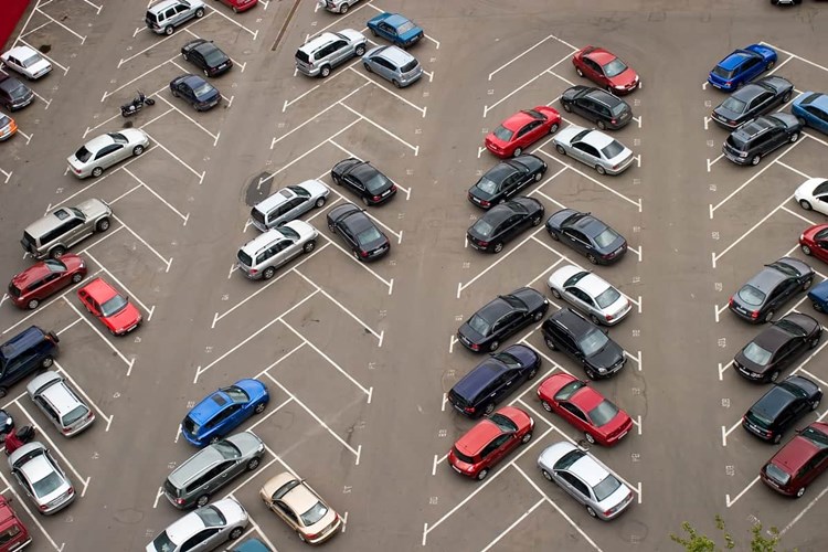 Bebek Otopark Nerededir?