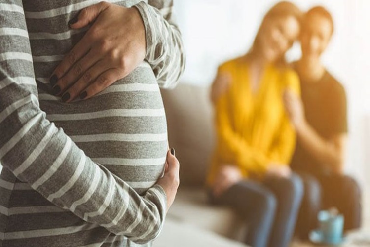 Bebek Taşıyıcı Anneye Benzer Mi?