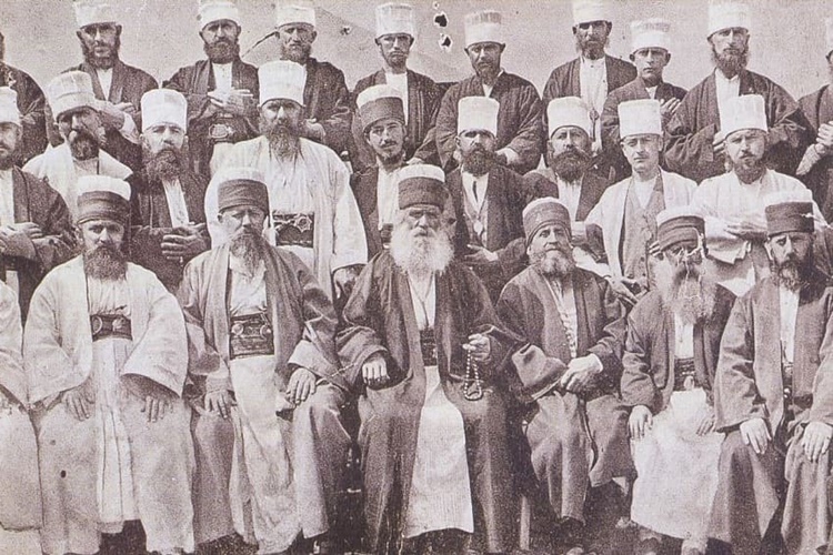 Bektaşi İle Hanefi Evlenebilir Mi?
