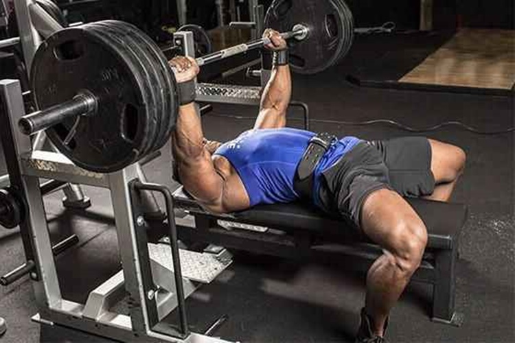 Bench Press Faydaları Nelerdir?