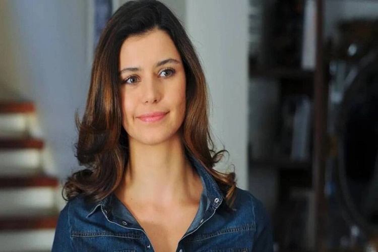 Beren Saat Alevi Mi?