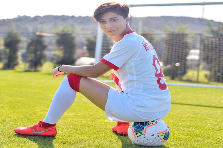 Beşiktaş Kadın Futbol Takımı Orta Saha Oyuncusu Elif Keskin Kimdir?