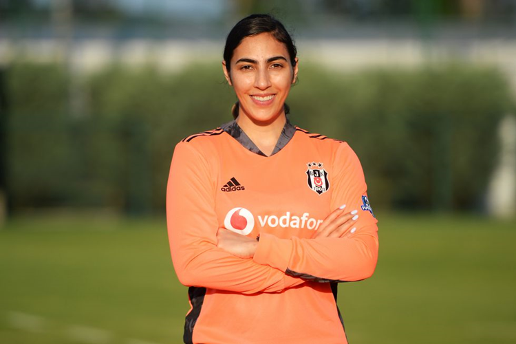 Beşiktaş Kadın Futbol Takımı Oyuncusu Maryam Yektaei Kimdir?