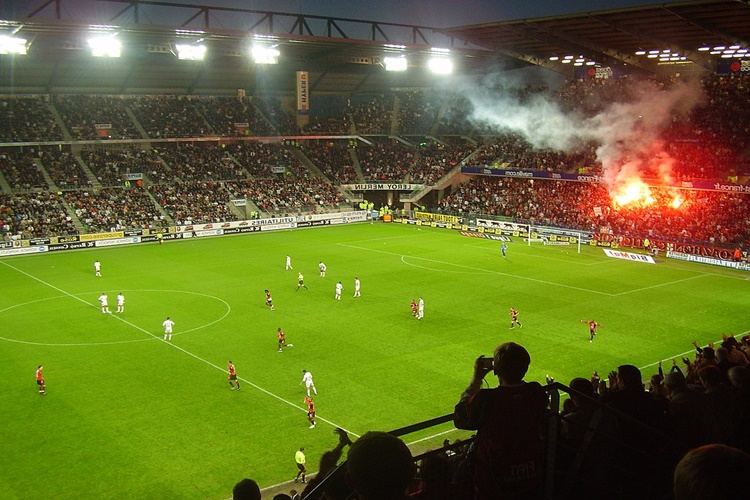 Beşiktaş Stadı Arsası Kimin?