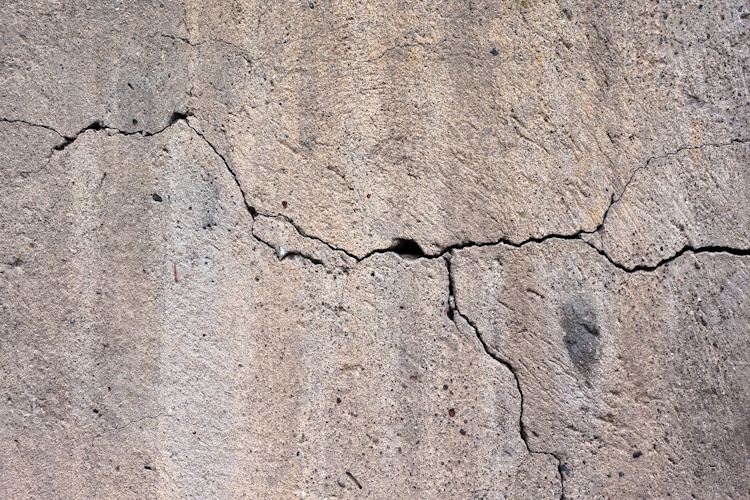 Beton Çatlakları Nasıl Tamir Edilir?