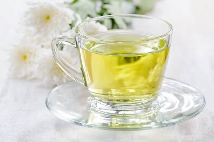 Beyaz Çay Adet Söktürür mü?