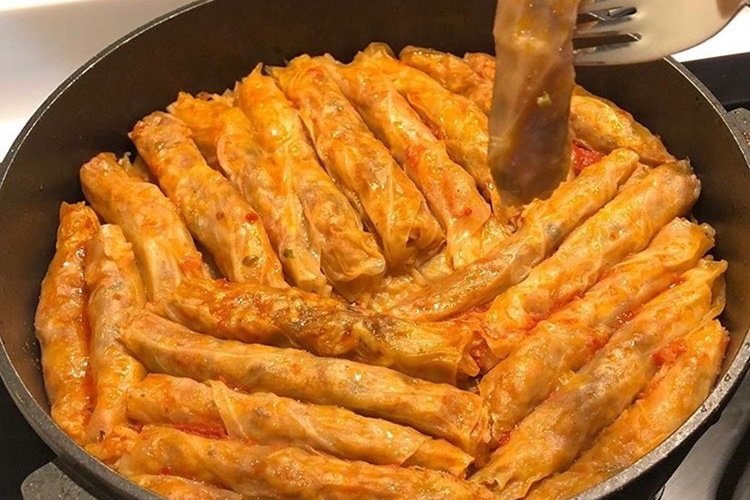 Beyaz Lahana Sarması Nasıl Sarılır?