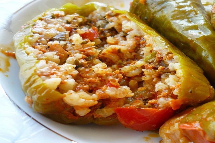 Biber Dolması Fırında Nasıl Olur?