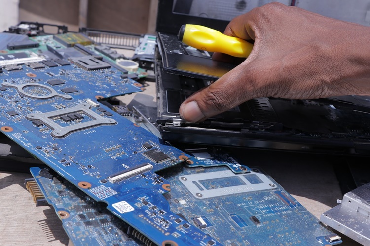 Bilgisayar Anakart Arızası Nasıl Anlaşılır?