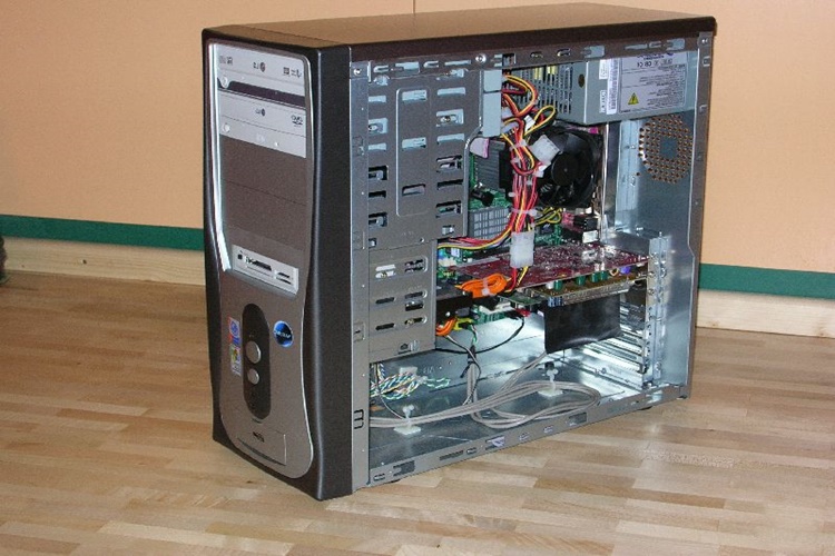 Bilgisayar Kasasının İçinde Neler Var?