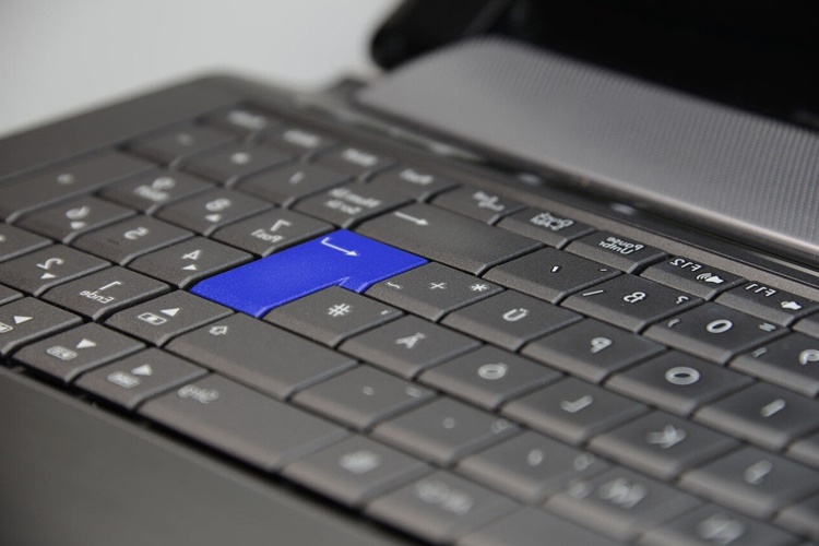 Bilgisayar Klavyesi Neden Yazmaz?