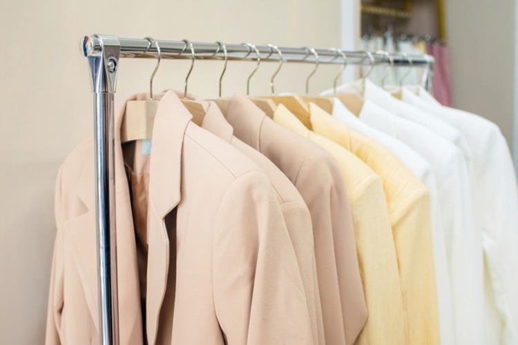 Blazer Ceket Çamaşır Makinesinde Yıkanır Mı?