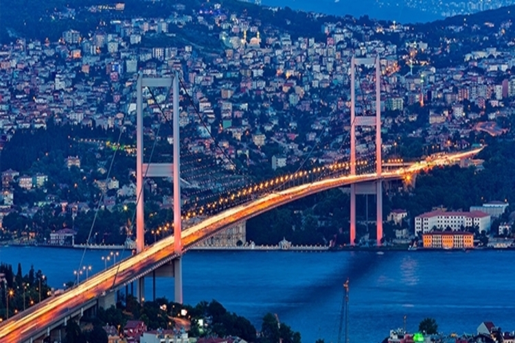 Boğaziçi Köprüsü Işıkları Kaçta Yanıyor?