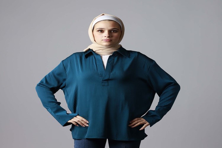 Bol Giyinmek Zayıf Gösterir Mi?