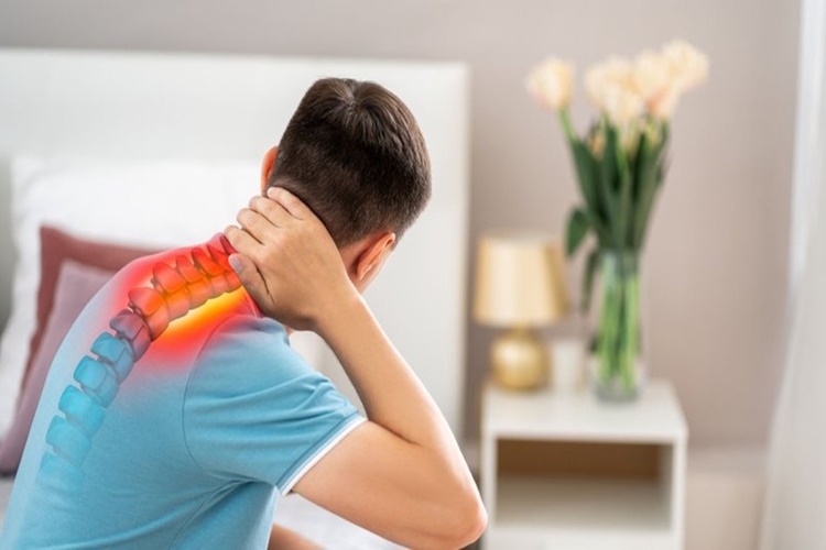 Boyun Ağrısı Hangi Vitamin Eksikliğinden Olur?