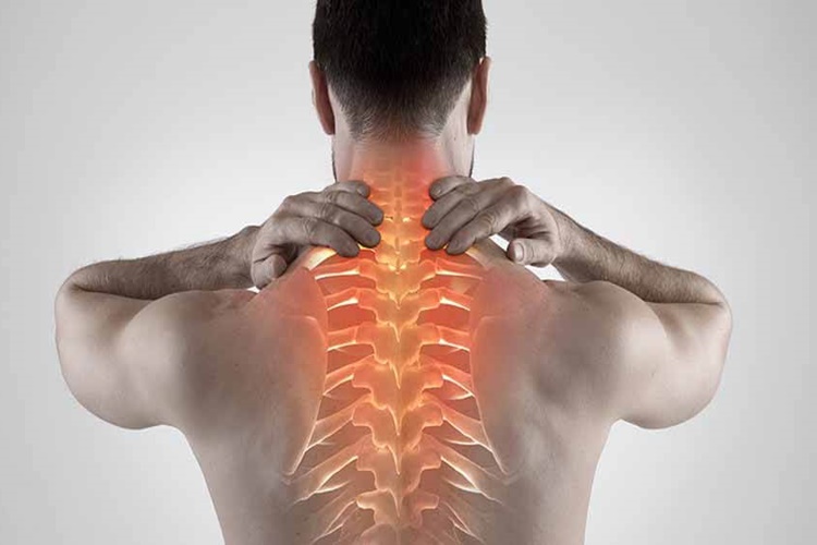 Boyun Fıtığı Sırt Ağrısı Yapar Mı?